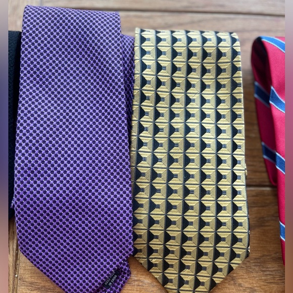 11 Ties: Hickey Freeman, TimothyEverest, Emilio Romano, Nautica, Bruno Piatelloi - Picture 8 of 8